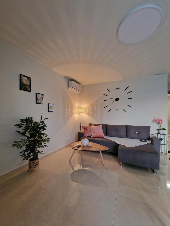 S N G/ Best View Apartment Kissamos Exterior photo